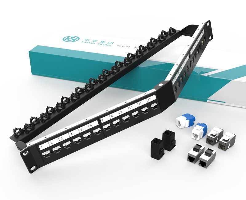 英曼1U24口-屏蔽折彎空配架，金屬空配架帶理線架托架，可裝模塊/直通 Blank patch panel