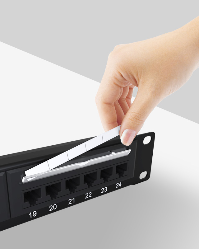 1U24口-防塵網絡配線架